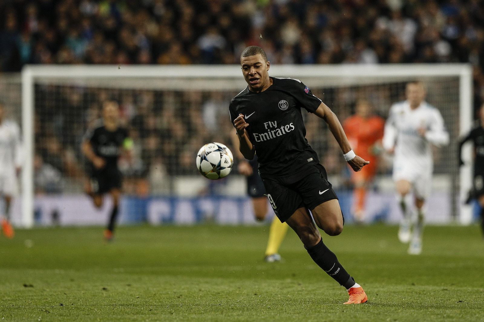 本赛季得分35+且罚球低于5次场次：小波特与库里并列最多（本季35+分且罚球少于5次的场次榜：库里与小波特并列第一）