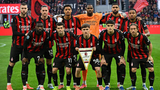 吉尔摩社媒晒照：手术成功，康复之路开始（吉尔摩社媒晒术后照：手术顺利，开启康复之旅）