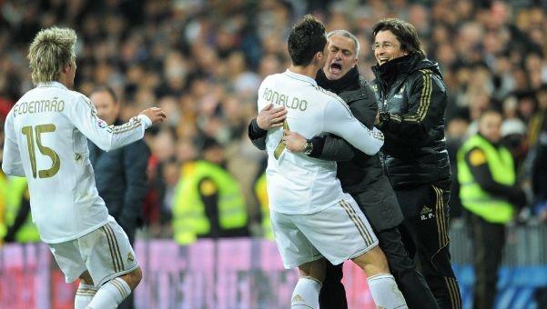 阿隆索：我相信我不是第一个必须经历这些情况的教练（阿隆索：我确信许多教练都经历过类似的处境）