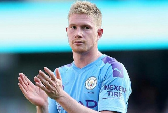 法国杯半场：杜埃建功、登贝莱点射，巴黎暂2-0丰特奈文迪（法国杯半场战报：杜埃破门、登贝莱点射，巴黎暂以2-0领先丰特奈文迪）