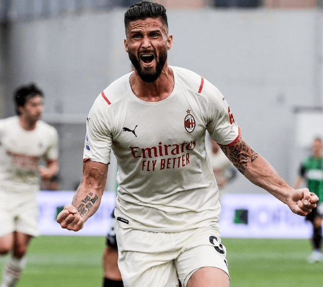 弗拉霍维奇在尤文前20场欧冠打入9球，仅次于C罗和伊瓜因（弗拉霍维奇欧冠为尤文前20场斩获9球，仅逊C罗与伊瓜因）