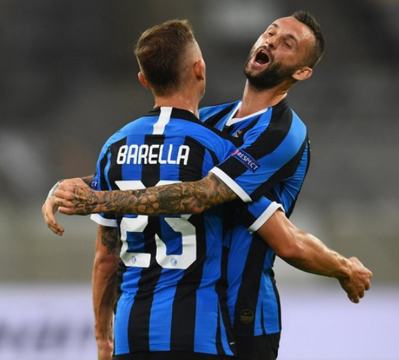 官方：格列兹曼荣膺2025金足奖（官方宣布：格列兹曼斩获2025年金足奖）