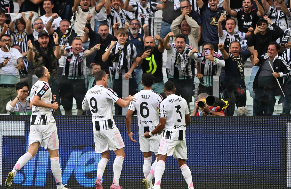 巴萨官方：阿劳霍因胃部感染病毒缺阵；佩德里获得医疗许可（巴萨通报：阿劳霍因胃肠病毒缺席，佩德里已获医疗许可）