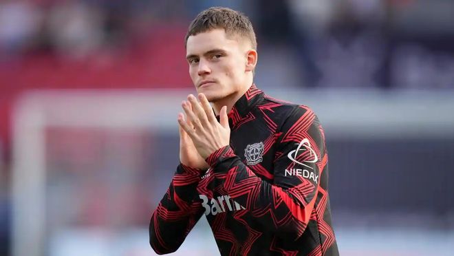 比利亚：西班牙是世界杯上的大热门；亚马尔需要队友支持他（比利亚：西班牙是夺冠大热门，亚马尔仍需队友助力）